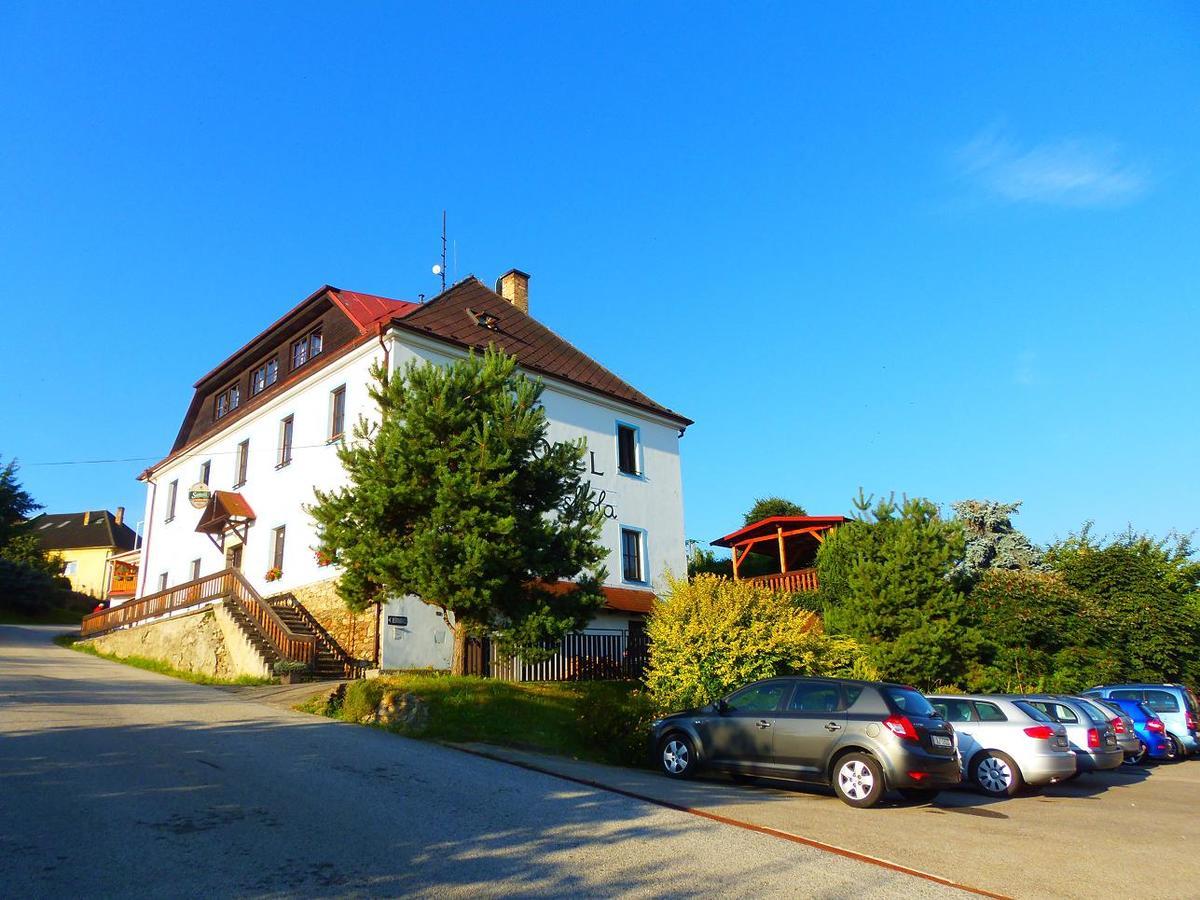 Hotel Stara Skola Na Sumave Hořice na Šumavě Exterior foto